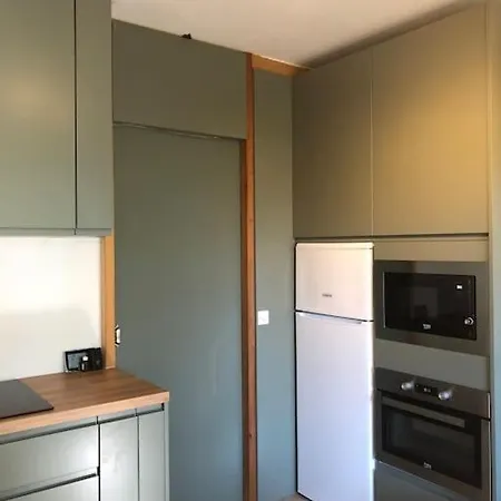 T2 Rez-de-chaussée Terrasse Et Table Extérieure Appartement *
